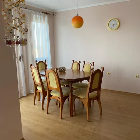 Seaview Escape -